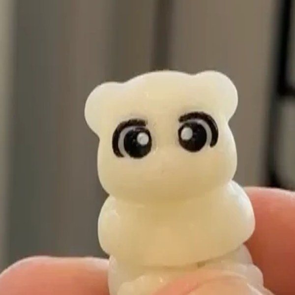 Noms the Gummy Bear Wigglitz, white indoors